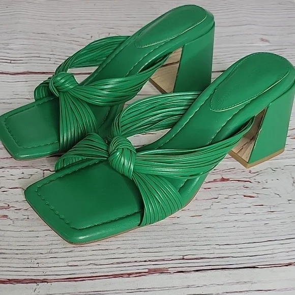 White House Black Market Elegant Green Women's Heeled Sandals SIZE 8 - Picture 3 of 10